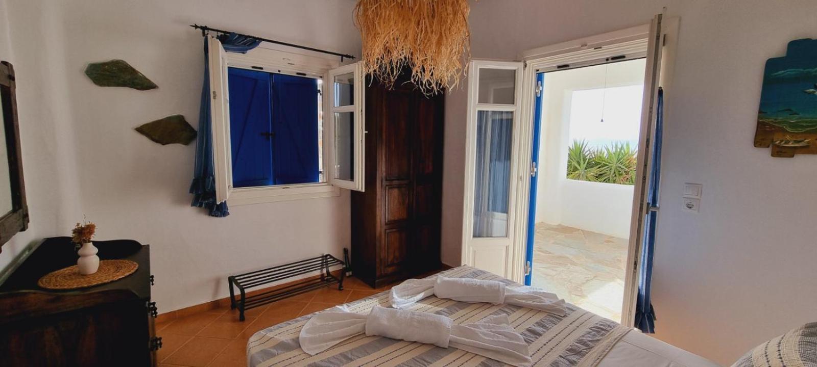 Syros Apartments Suites Chryssonisos Kini Exterior photo
