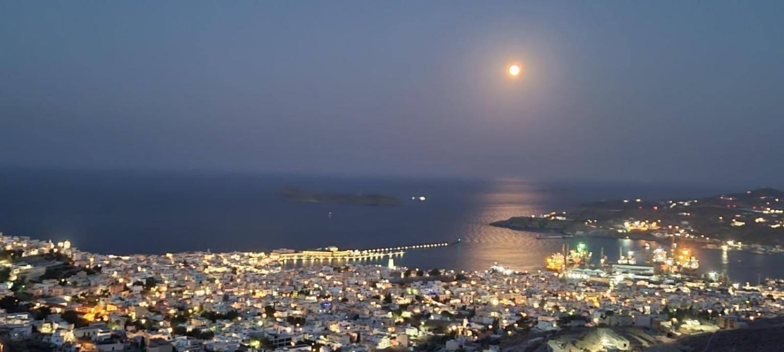 Syros Apartments Suites Chryssonisos Kini Exterior photo