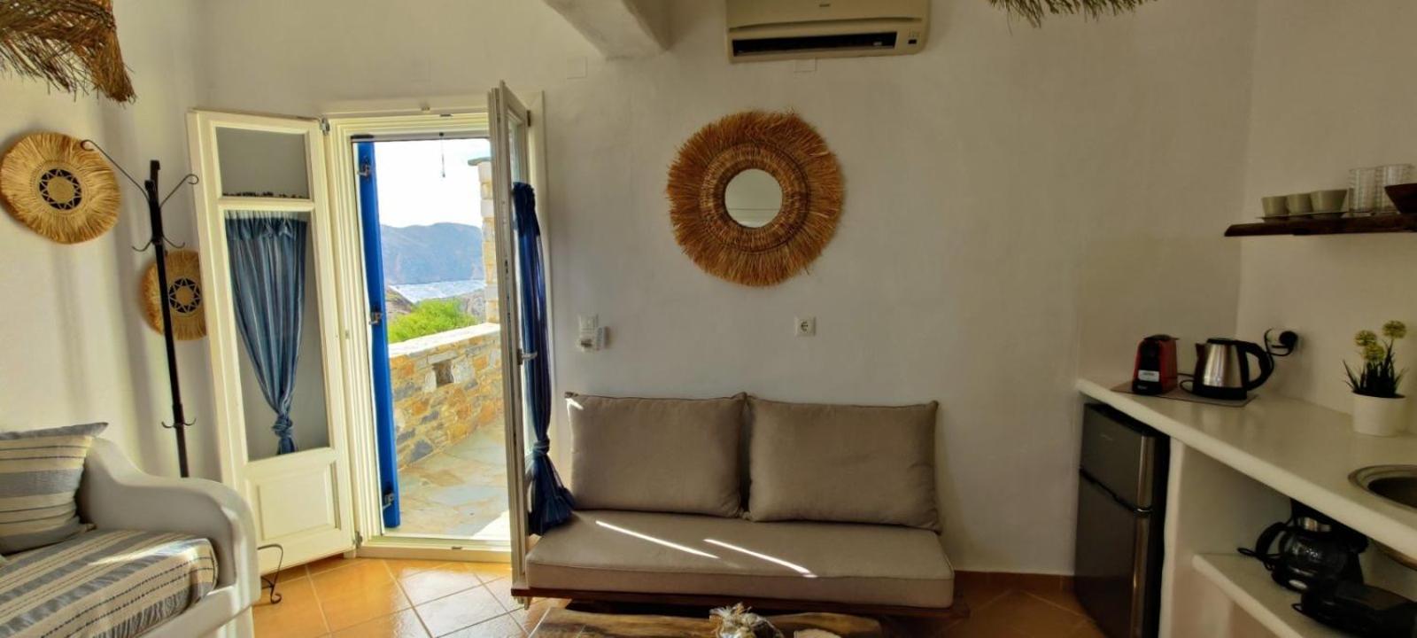 Syros Apartments Suites Chryssonisos Kini Exterior photo